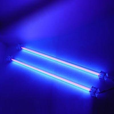 Diệt côn trùng bằng ánh sáng UV công nghệ mới nhất 2025